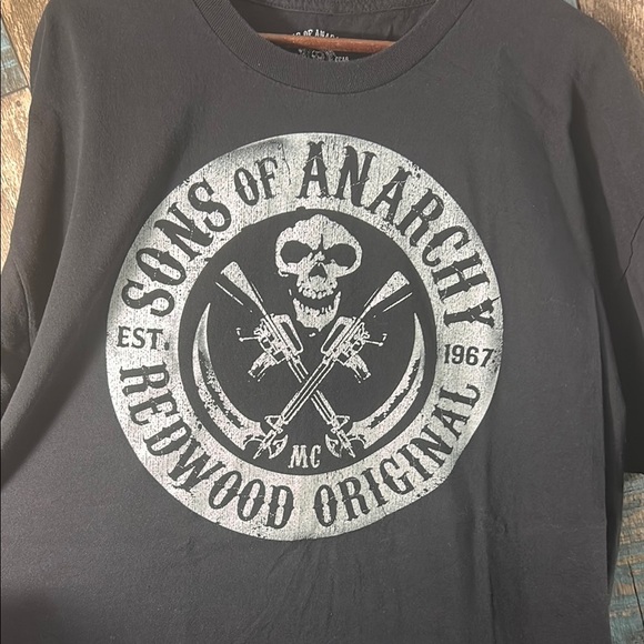 Sons of Anarchy Graphic Black T-Shirt - Picture 6 of 9